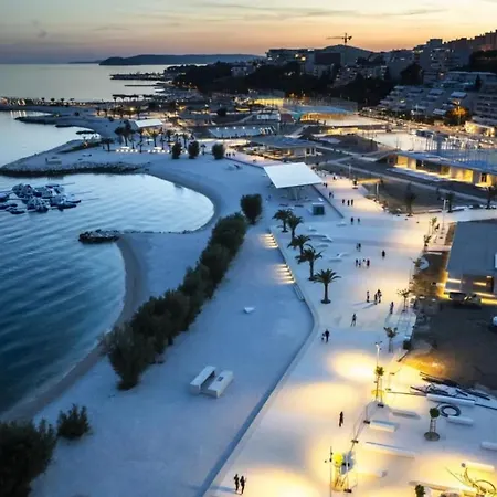 The Pleasurist- With Private Heated Pool And Terrace Apartman *