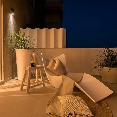 아파트 The Pleasurist- With Private Heated Pool And Terrace